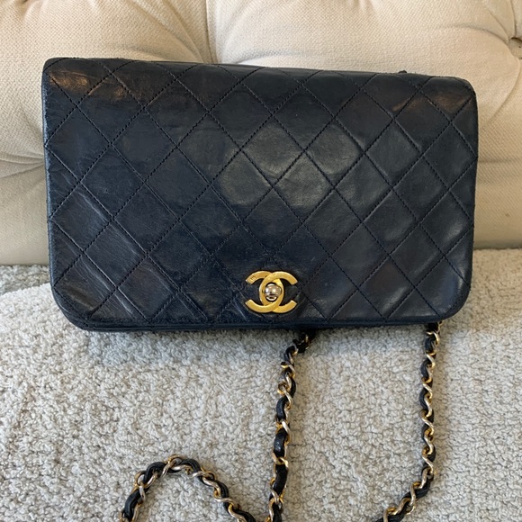 Chanel Classic Full Flap Bag - Picture 14 of 16